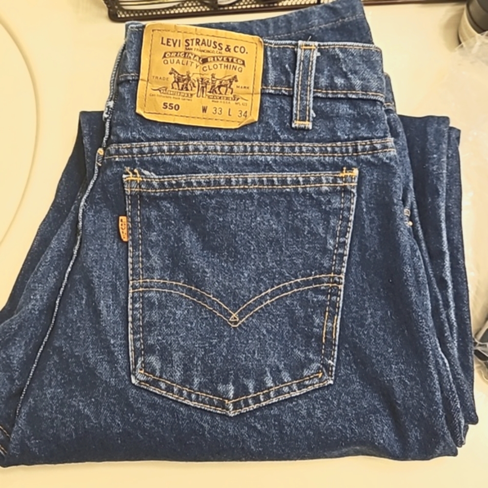 Levi's 550 Jeans, W 33 X L 34.
